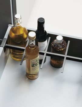 Spider bottle divider for drawer in orion grey